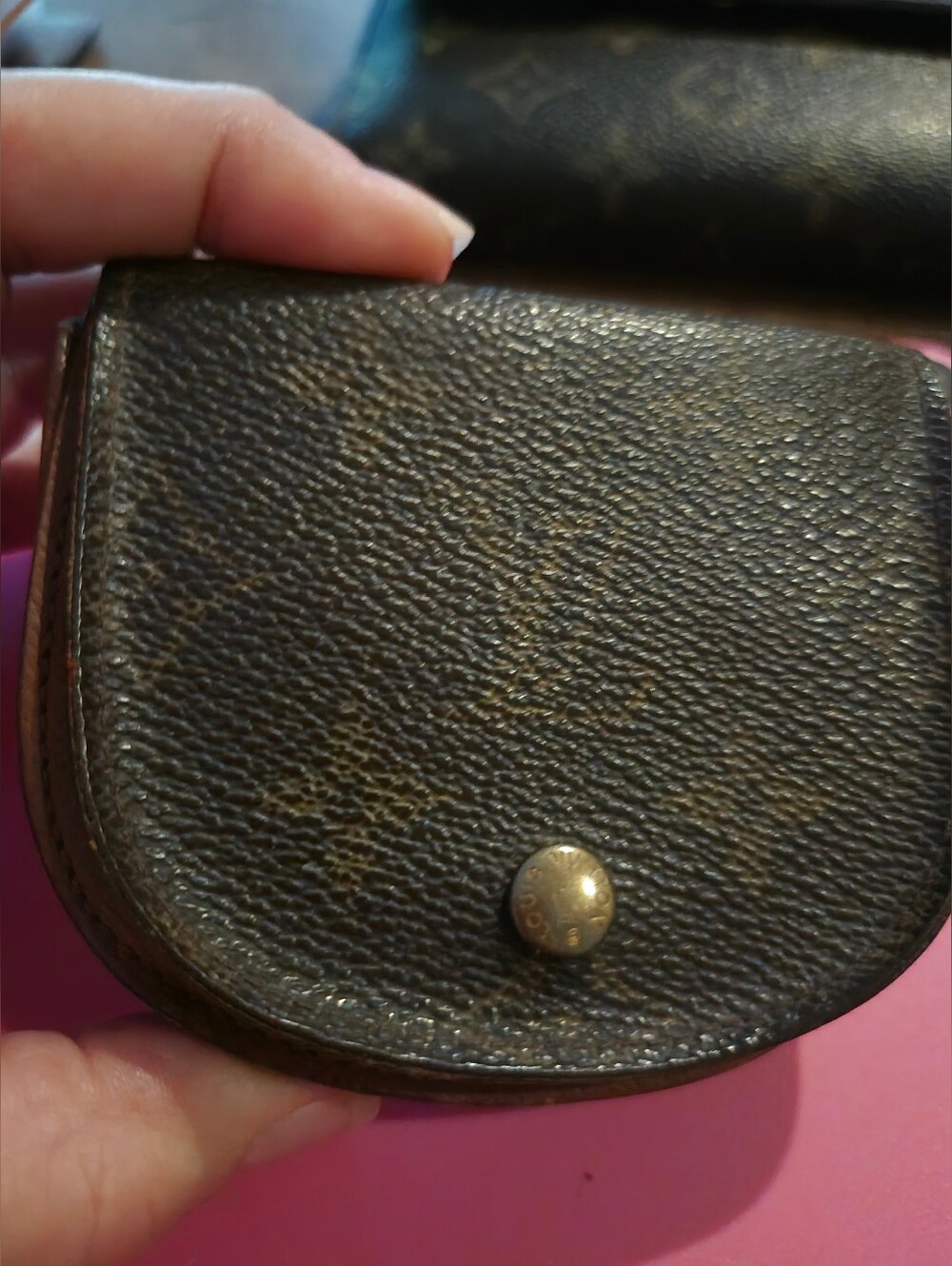 LOUIS VUITTON PARIS Ladies MONOGRAM COIN BAG CASE / Made In France / CODE CT1919
